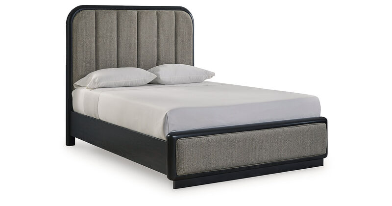 Rowanbeck Queen Upholstered Panel Bed