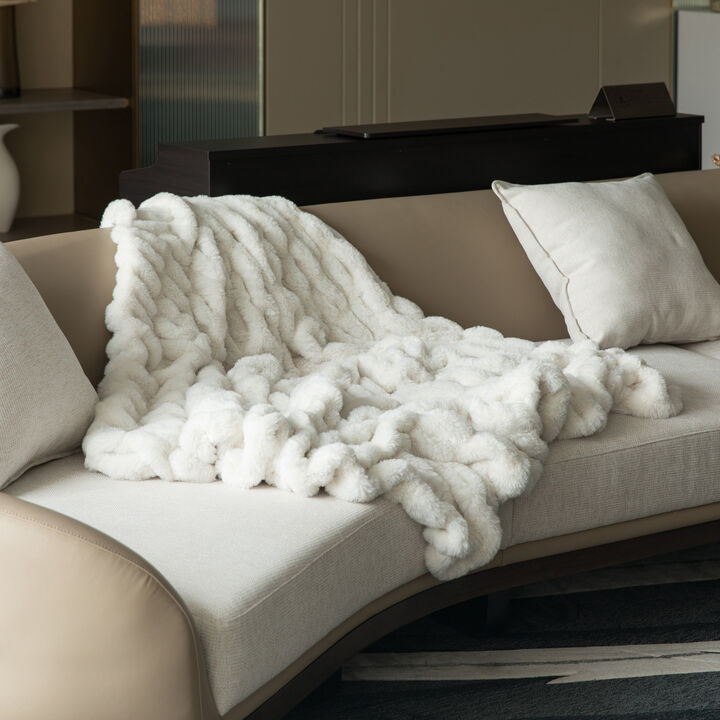 50 in. x 60 in. Rached Faux Fur Cozy Throw Blanket - Decorative Plush Blanket for Sofa and Bed, Soft and Comfortable Home Accent, Stylish Living Room and Bedroom Decor, Warm Winter Blanket, White