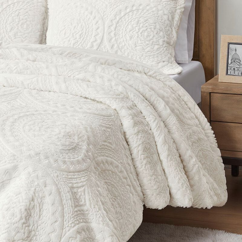Gracie Mills Blum Faux Fur Medallion Duvet Cover Set