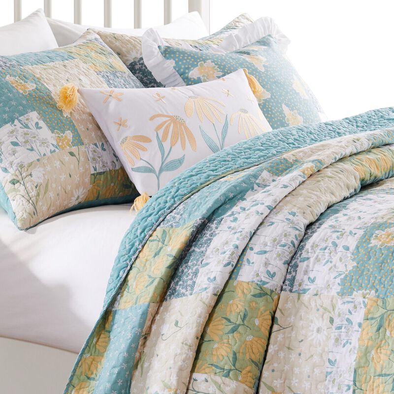 Evane 3pc King Quilt Set, Shams, Soft Floral Mist Blue and White Cotton
