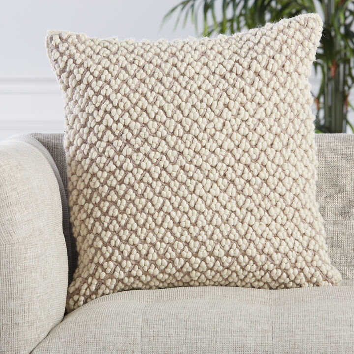 ANGORA 22x22 PILLOW POLYESTER - WHITECAP GRAY