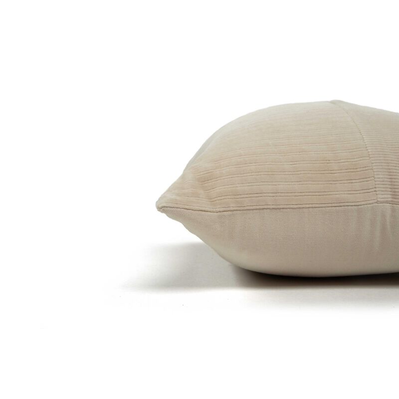 T22407 Pillow