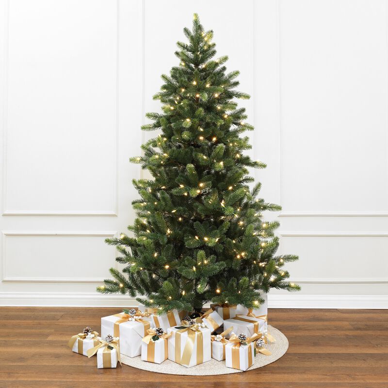 LuxenHome 6Ft Pre-Lit Green Full Fir Artificial Christmas Tree