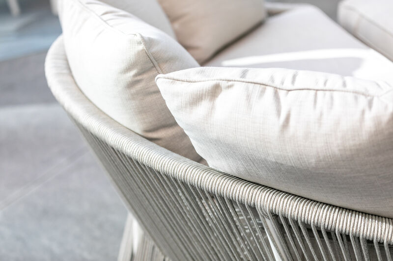 Miami Daybed in Echo Ash w/ Self Welt