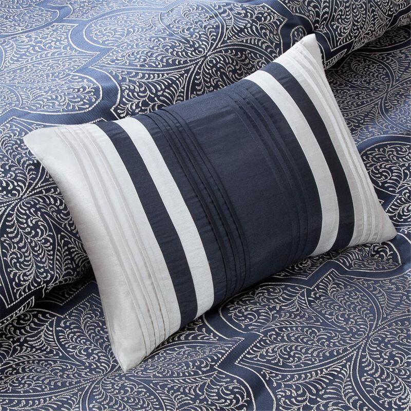Gracie Mills Brencis 8-Piece Jacquard Comforter Set
