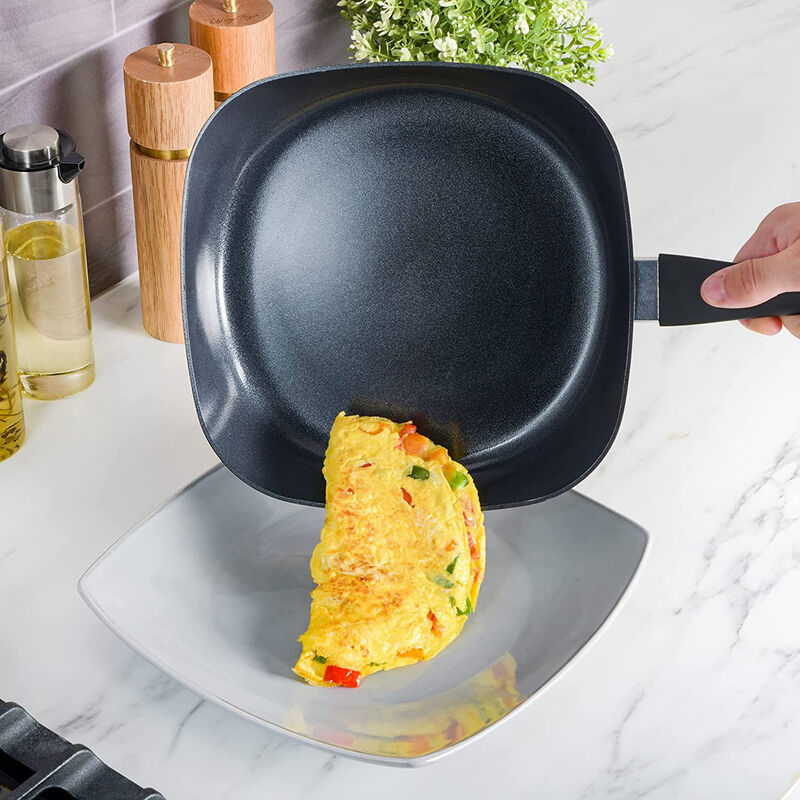 Soho Lounge Diamond 10 Piece Ceramic Nonstick Aluminum Cookware Set in Black