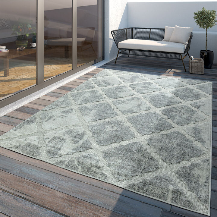 Outdoor Rug in Moroccan Style with Light-Grey Diamond Pattern