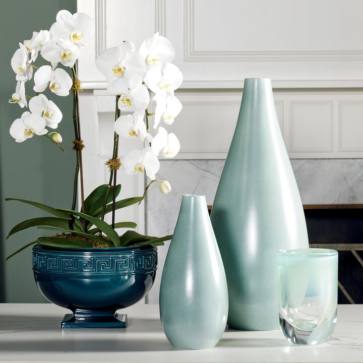 Feathered small Vase