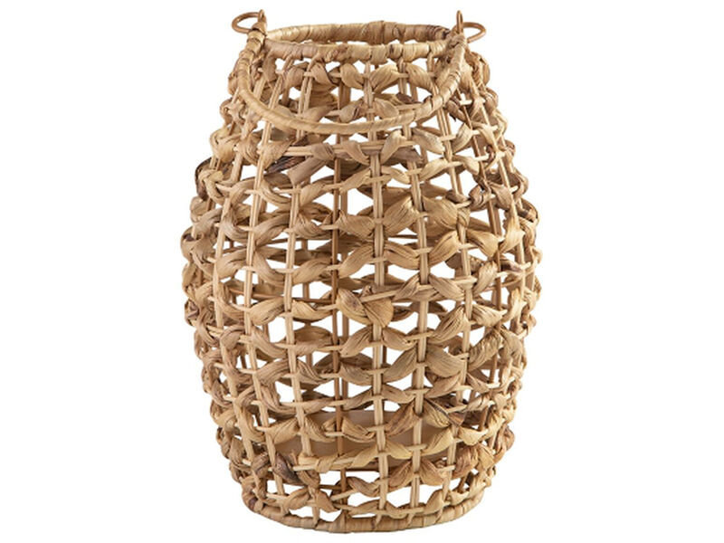 Etta Lantern, Small