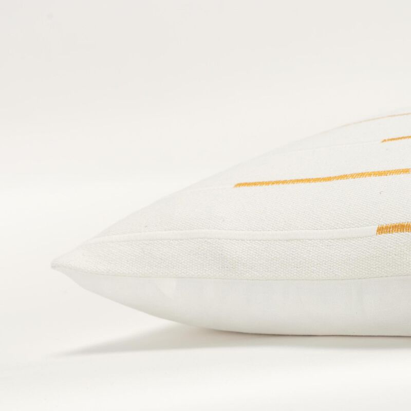 T21519 Pillow