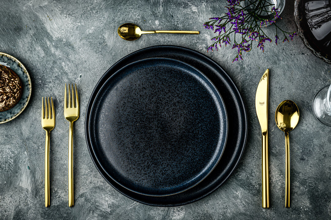 Due Gold Flatware Set 20 Pieces