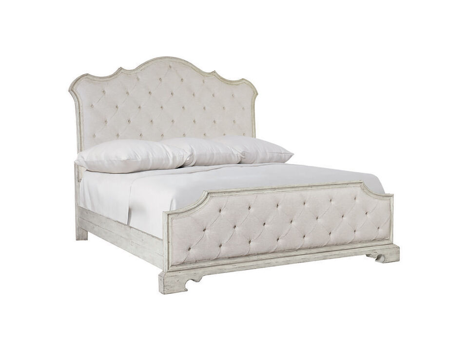 Mirabelle Queen Panel Bed