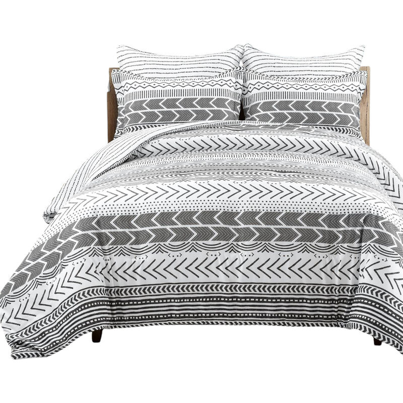 5-Piece Scandinavian Comforter Set – Chevron Pattern in Lightweight Soft Fabric