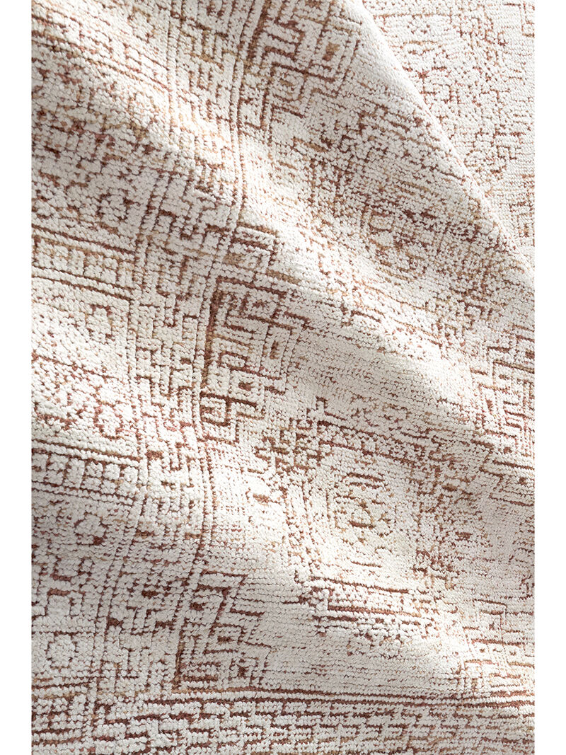 Vestige White/PeRoseimmon 10' x 14' Rug