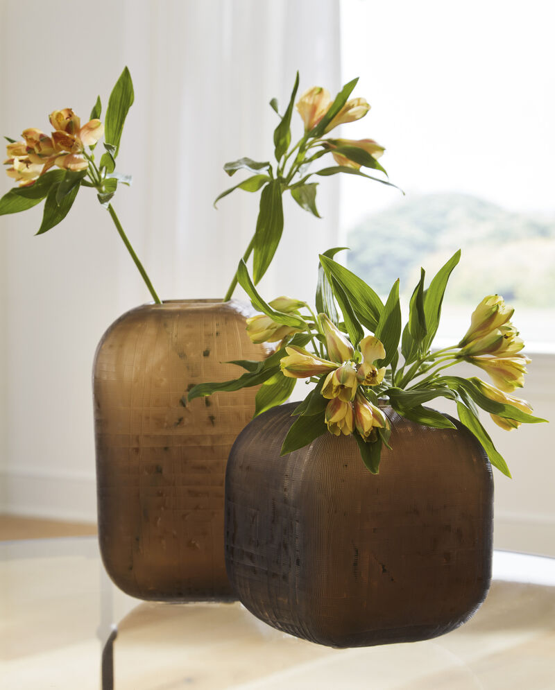 Capard Vase