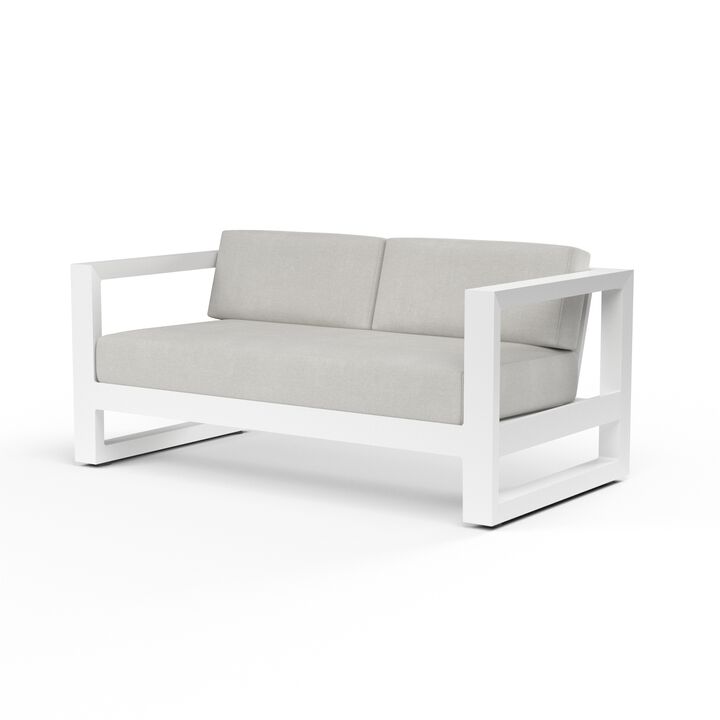 Newport Loveseat in Cast Silver, No Welt