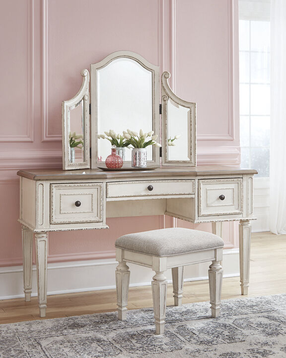 Realyn Vanity