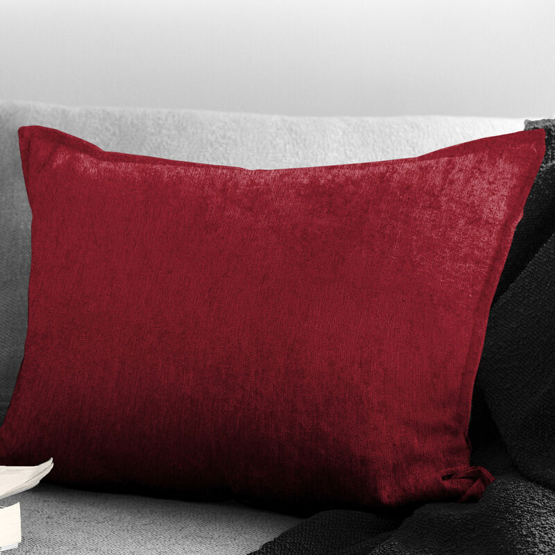 6ix Tailors Fine Linens Juno Velvet Red Decorative Throw Pillows