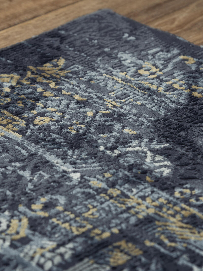 Emerge EMG928 3'11" x 5'6" Rug