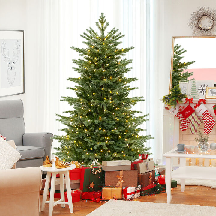 Artificial Christmas Tree with Lush PVC and  LED Lights