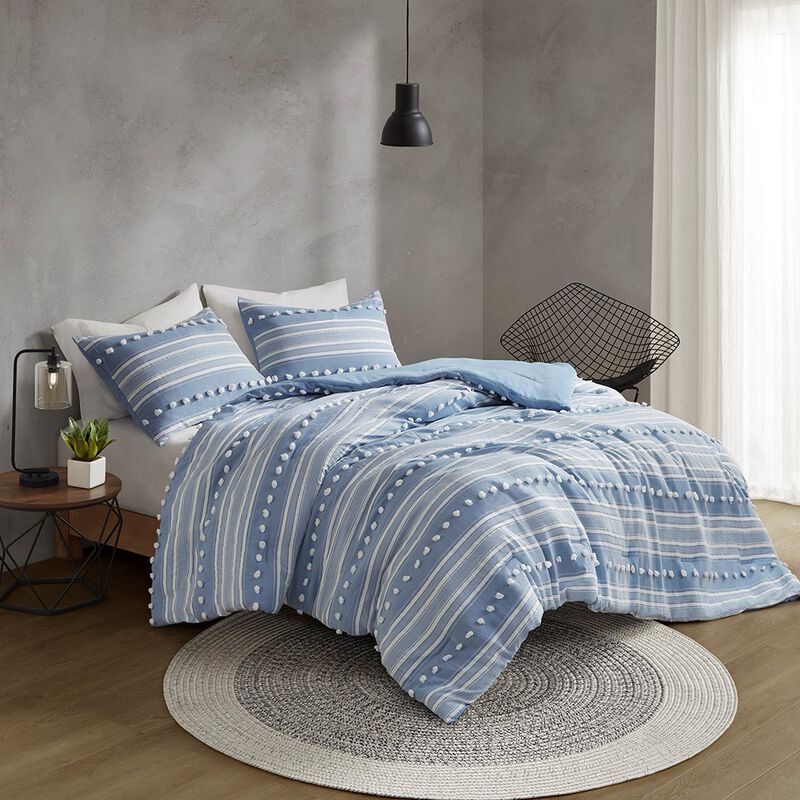 Gracie Mills Dorian Striped Poly Clipped Jacquard Duvet Cover Set