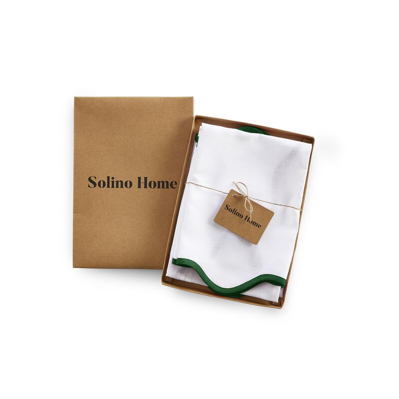 Solino Home 100% Pure Linen Cloth Napkins  20 Inch Round Set of 4 | Giselle Scallop Edge Dinner Napkins