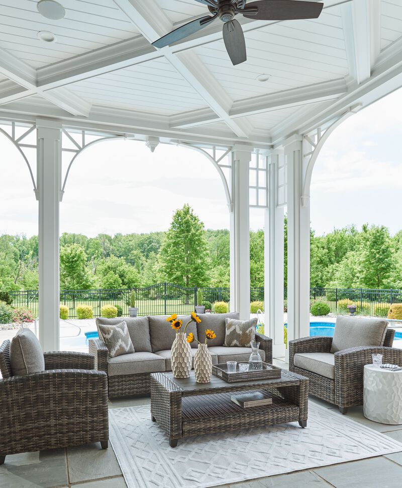 Oasis Court Outdoor Set