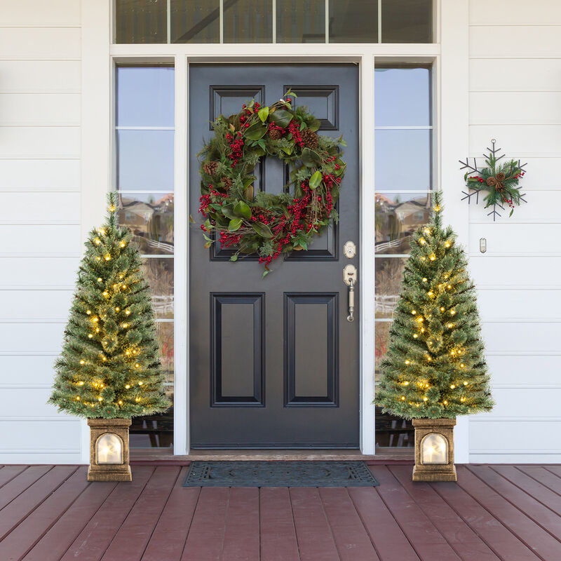 Pre-Lit Potted Christmas Tree with Pine Needles for Festive and Compact Holiday Decor