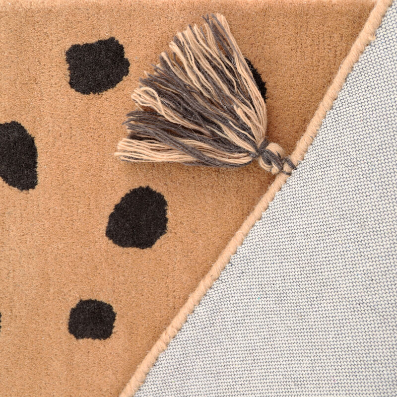 RUG KUMAKO