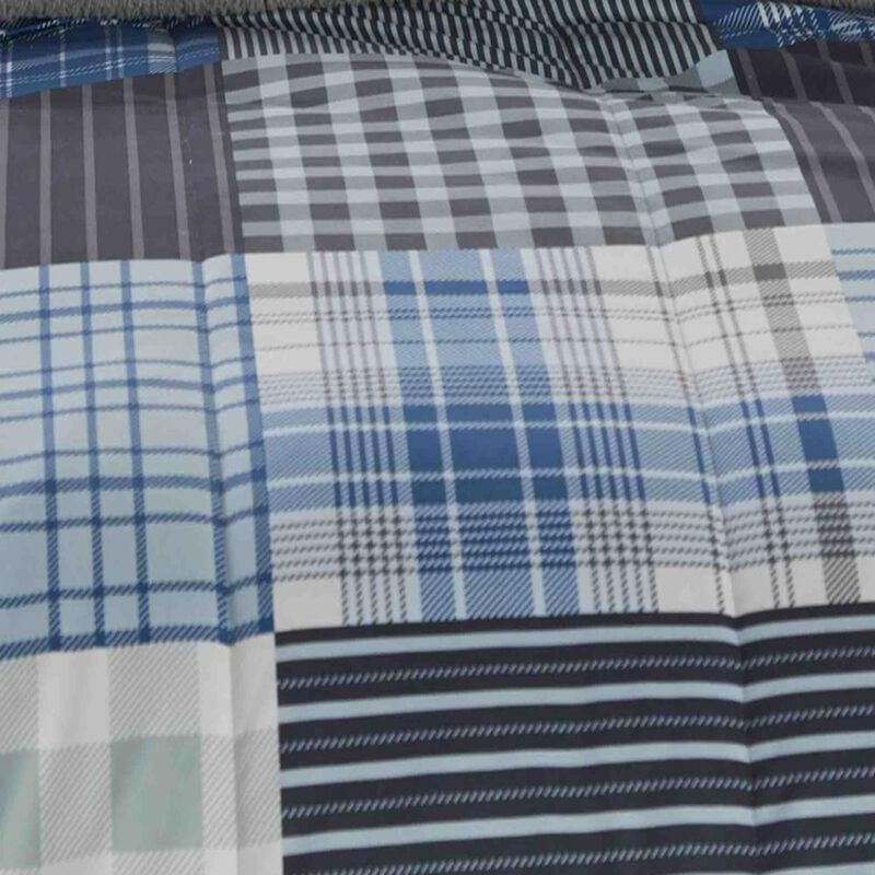 Micro Flannel Reverse to Sherpa Comforter Set