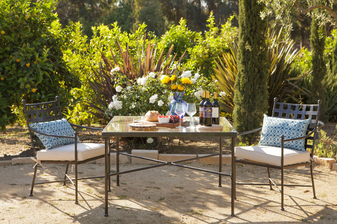 Provence 44" Dining Table
