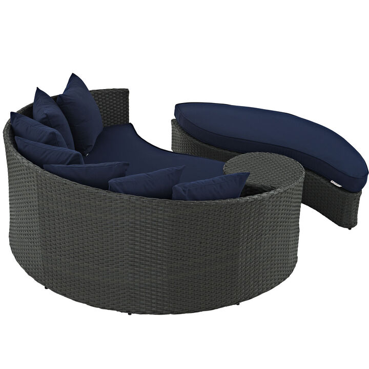 Sojourn Outdoor Patio Sunbrella Daybed - Canvas Navy