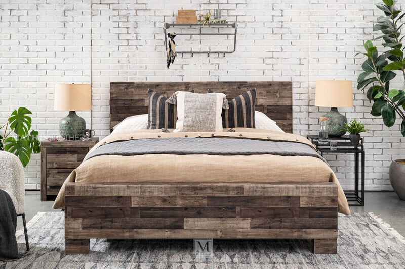 Derekson King Panel Bed