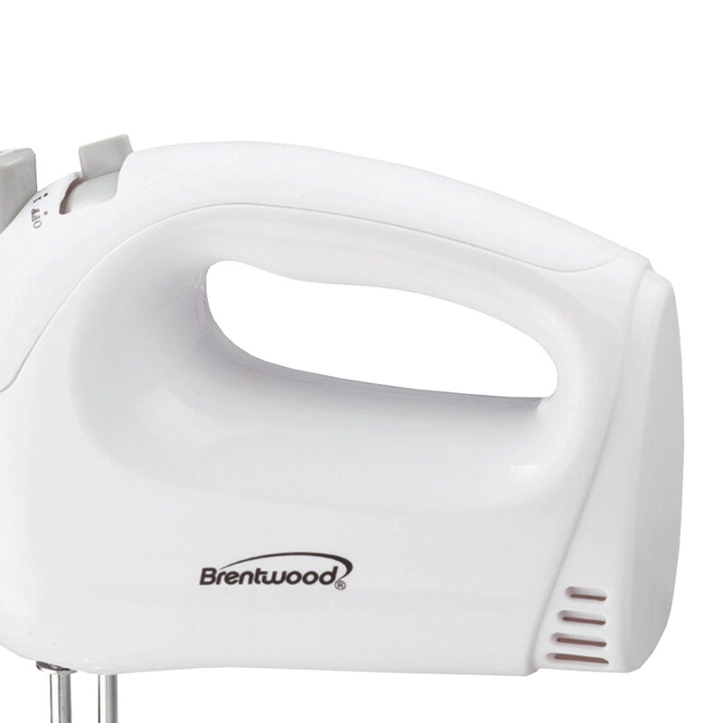 Brentwood 5-Speed Hand Mixer in White