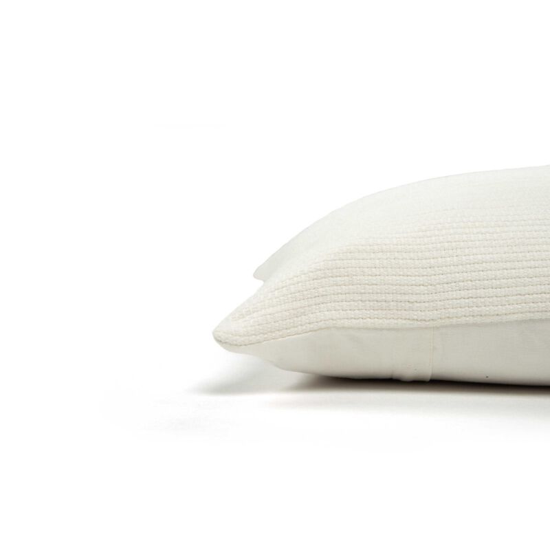 T22412 Pillow