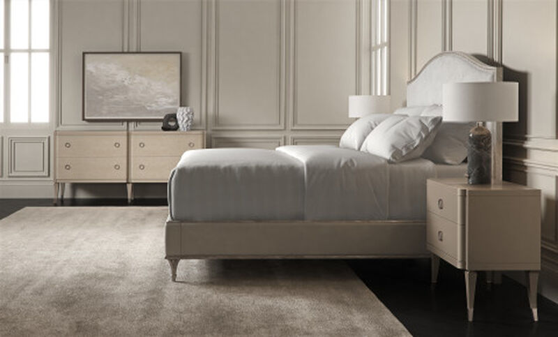 Fontainebleau Platform King Bed