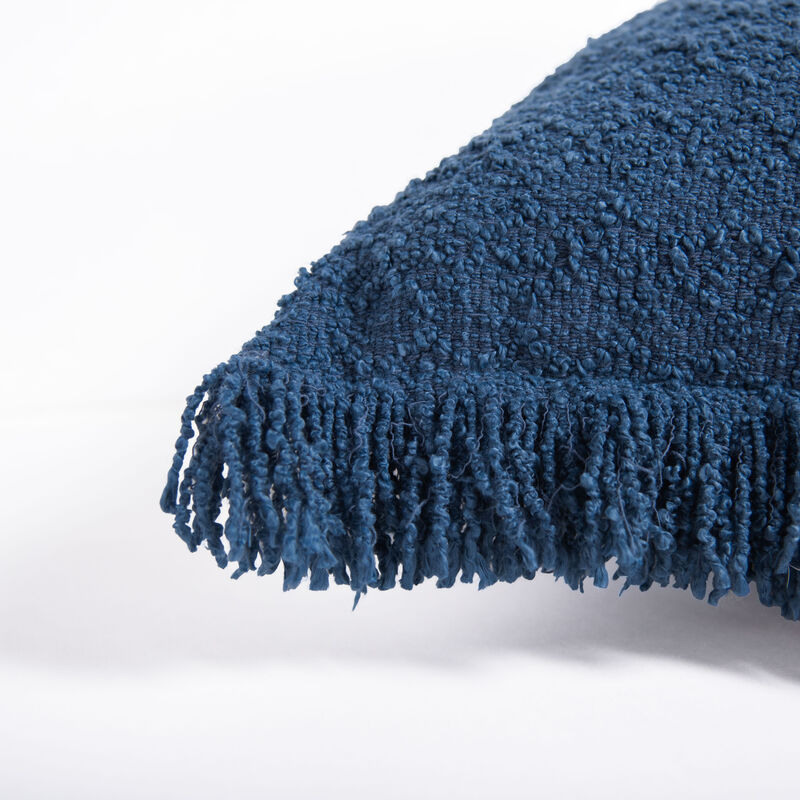 T22649 Pillow