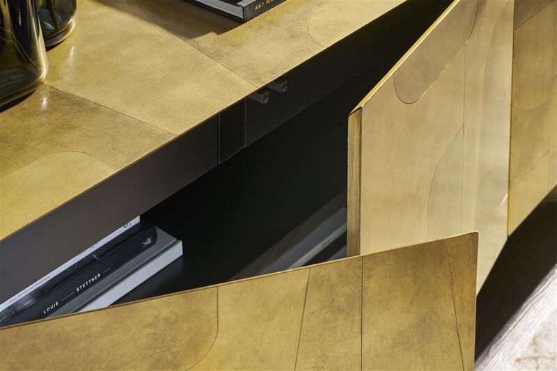 Calder Buffet