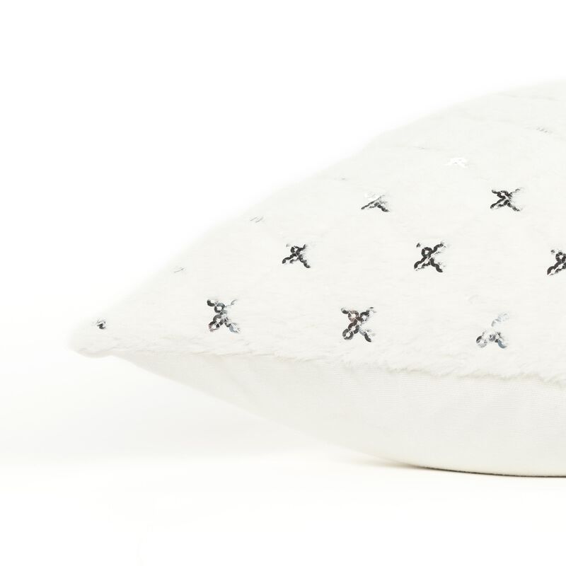 T18926 Pillow