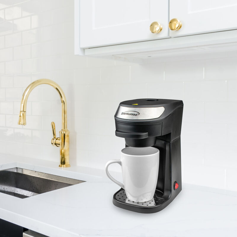 Brentwood Single Serve Coffee Maker in Black with Mug