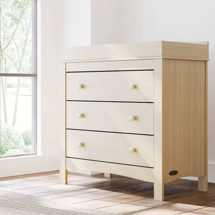 Graco Noah 3 Drawer Chest with Changing Topper (Driftwood)