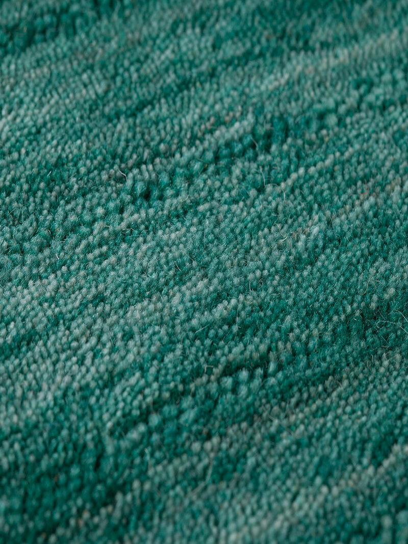Rafia RF100 Emerald 8' x 10' Rug