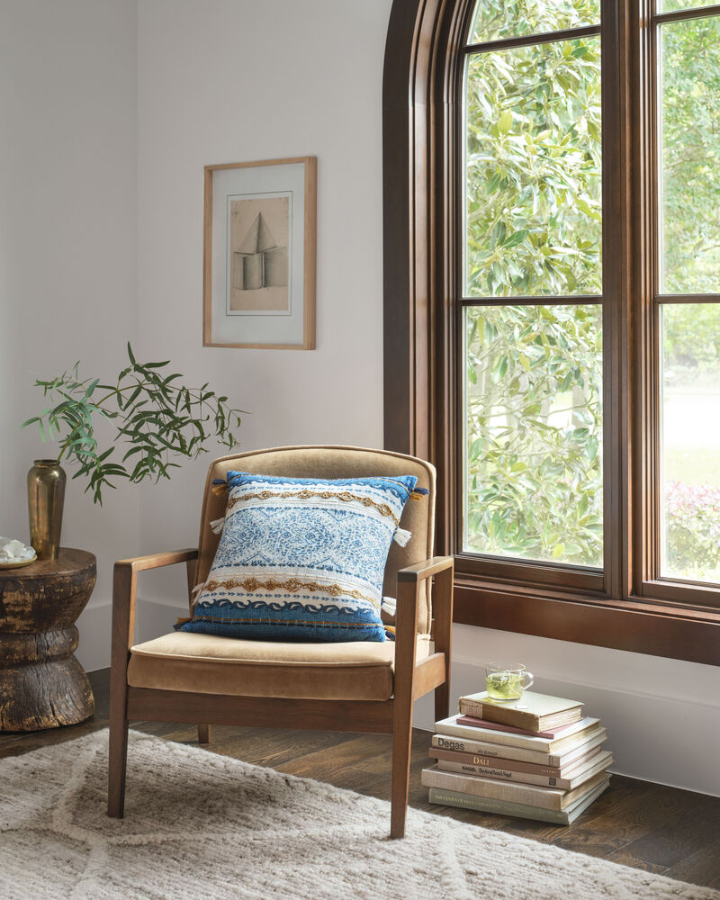 P0930 Blue/Natural 18"x18" Poly Pillow
