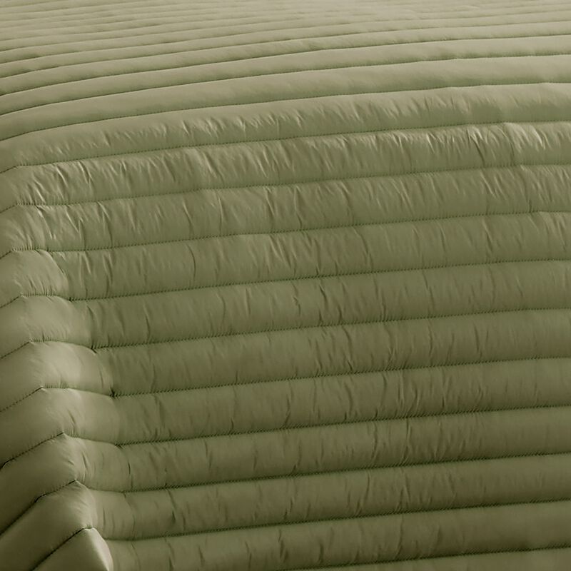 Cabe 3 Piece Queen Comforter Set, Polyester Puffer Channel Quilted, Green - Benzara