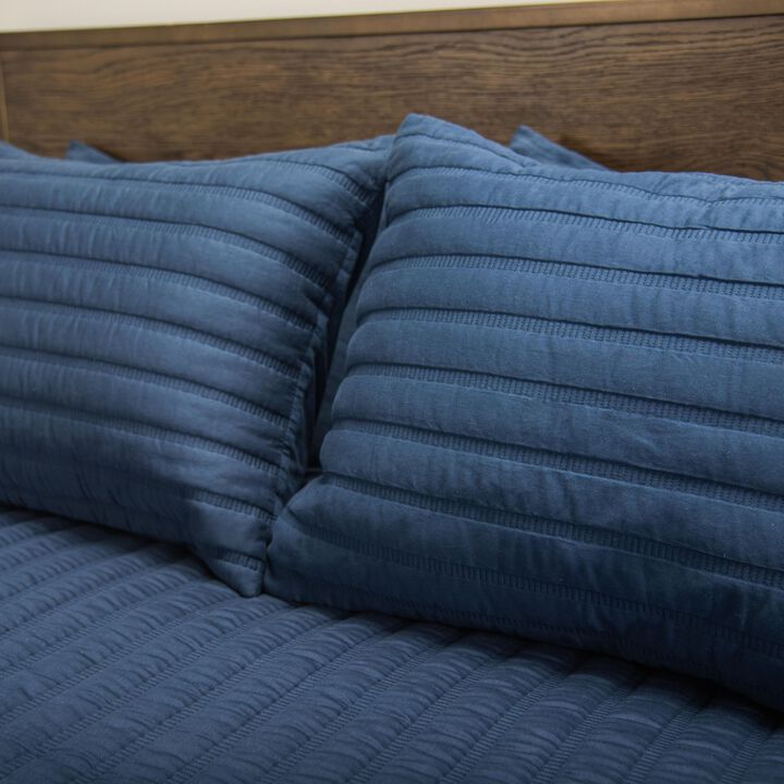 92" x 96" Queen Comforter Set