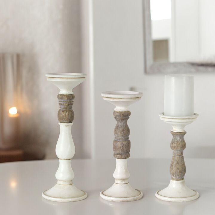 Set of 3 Decorative Candle Holders for Home Décor and Elegant Lighting