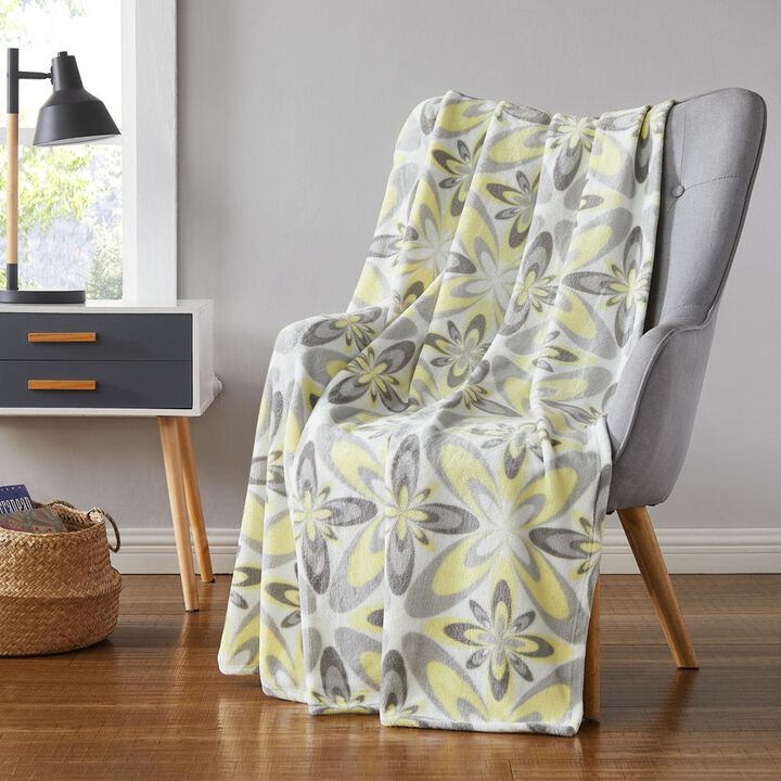 Oliva Gray Nora Printed Flannel Throw - 50x60" Yellow