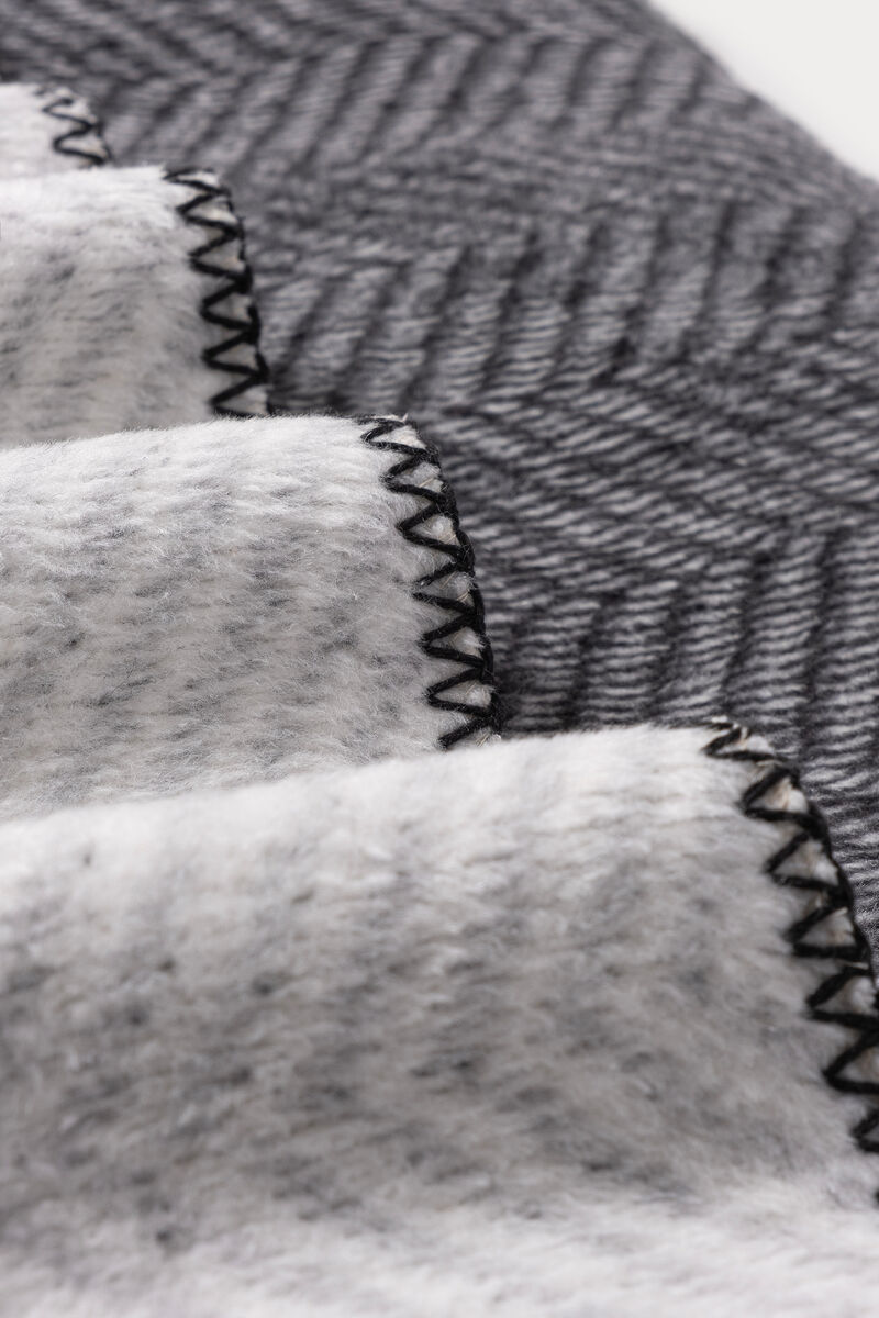 Brooks Brothers Est. Throw