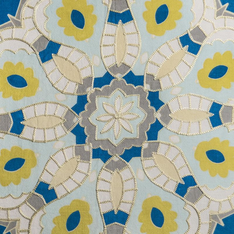 T09779 Pillow