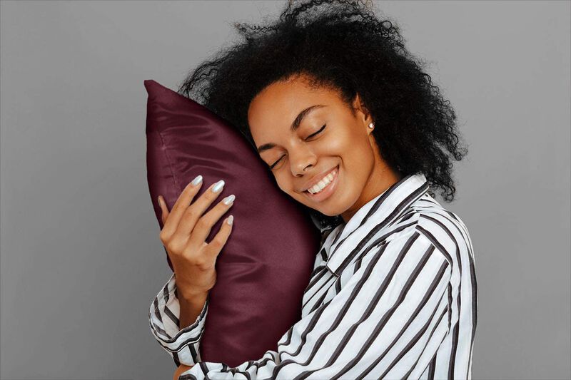 Satin Pillow Case with Zipper - Luxury Pillow Cover (Pillowcase Set of 2)
